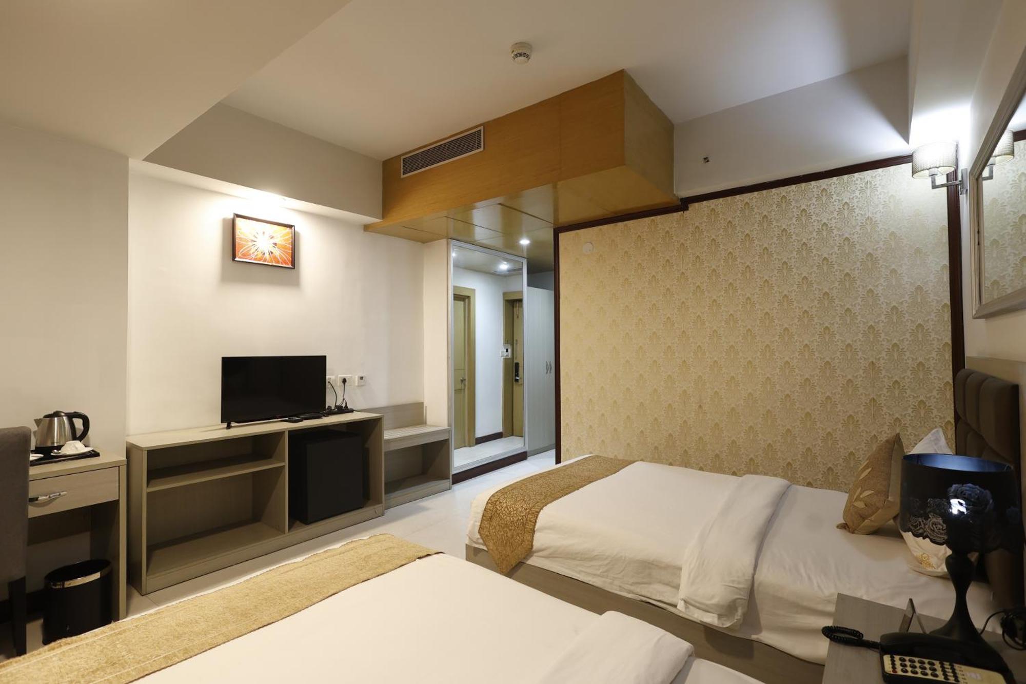 Aristocrat Hotel Kalkutta Kültér fotó